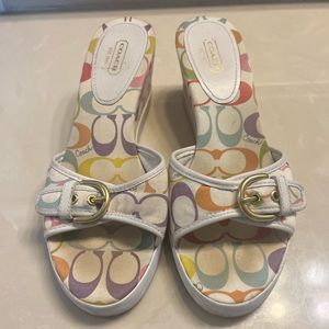Coach Perry multicolor slides with buckle detail size 8B